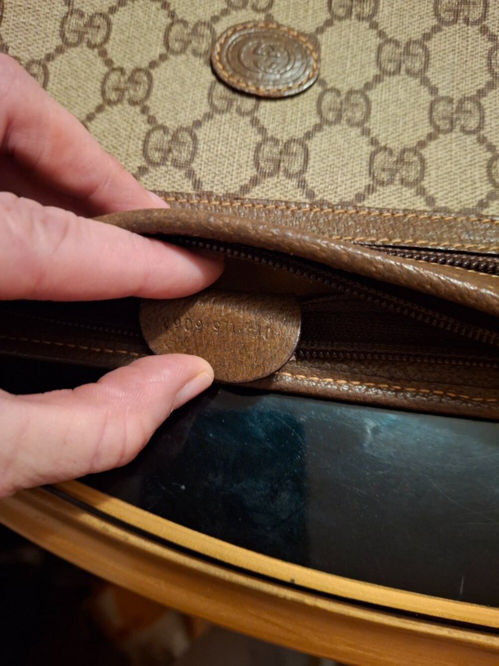 Vintage gucci clutch - Picture 14 of 14